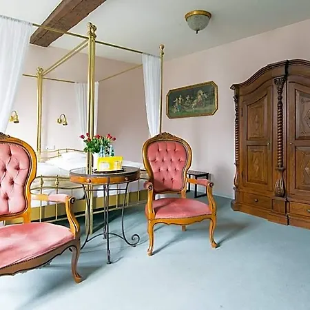 Kavaliershaus/schloss 4* Bad Zwesten