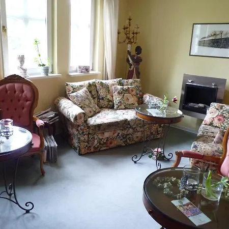 Kavaliershaus/schloss