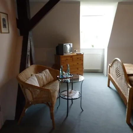 Kavaliershaus/schloss Otel 4*