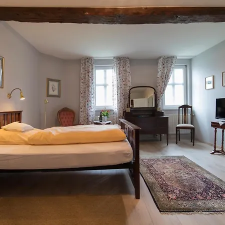 Kavaliershaus/schloss