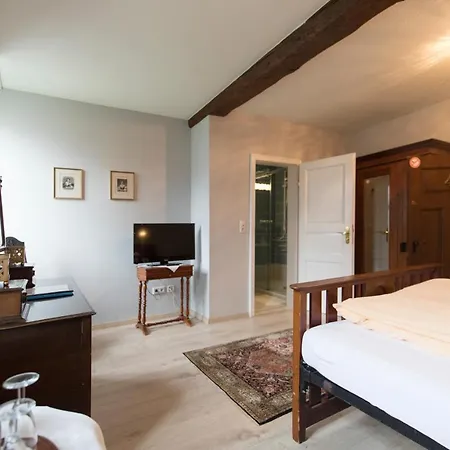Kavaliershaus/schloss 4*