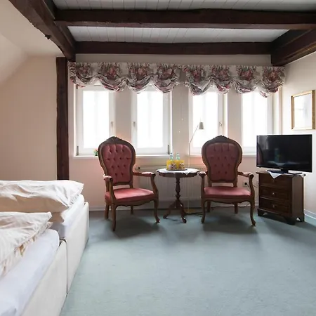 Kavaliershaus/schloss 4*